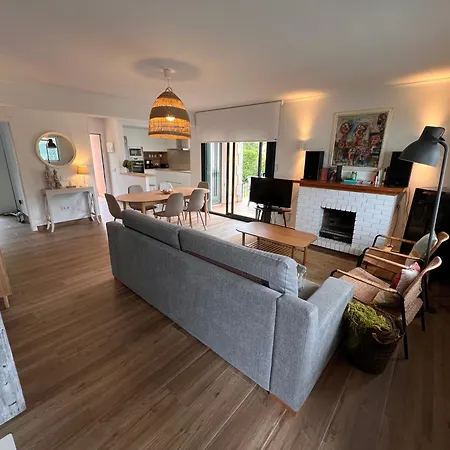 Casa Con Jardin A 200 Mts De La Playa 別荘 *