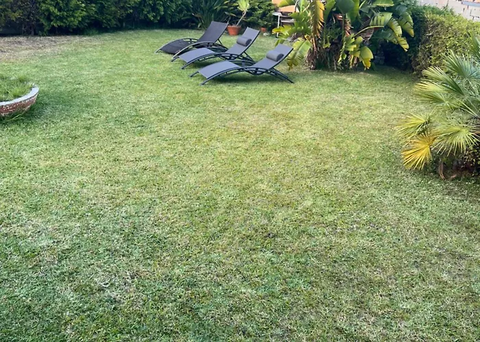 Casa Con Jardin A 200 Mts De La Playa *